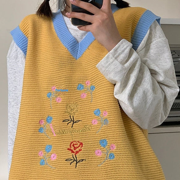 Vintage Small Flower Embroidery Knitted Vest Women